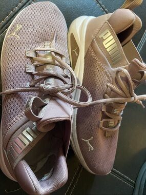 PUMA Women's Mesh Athletic Sneakers